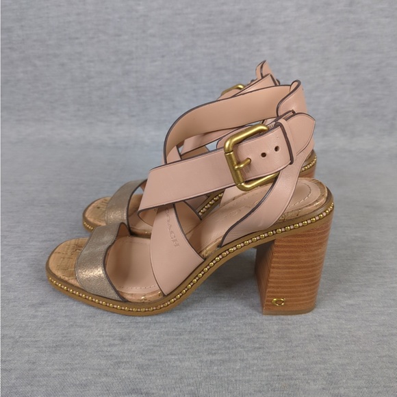 3x 👯♀️Host Pick⚡️Coach Mandy Sandal - Picture 7 of 16